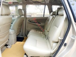 Xe Toyota Innova 2.0E 2015