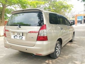 Xe Toyota Innova 2.0E 2015