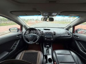 Xe Kia K3 Premium 2.0 AT 2024