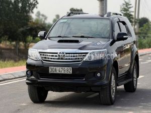Xe Toyota Fortuner 2.5G 2014