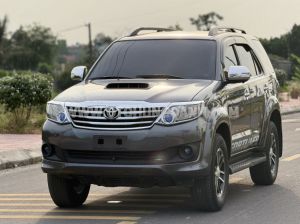 Xe Toyota Fortuner 2.5G 2013